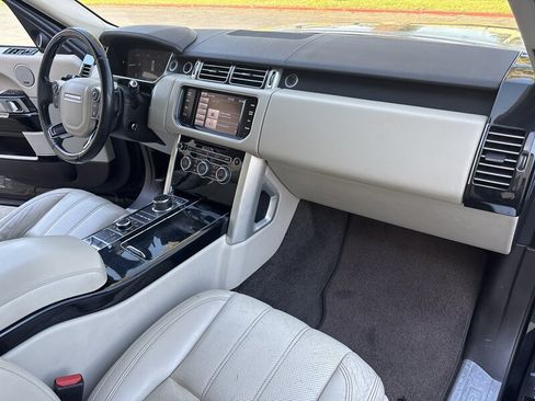 Used 2013 Land Rover Range Rover HSE AWD/4WD image 38
