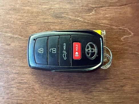 Used 2022 Toyota Tundra 1794 Edition image 40