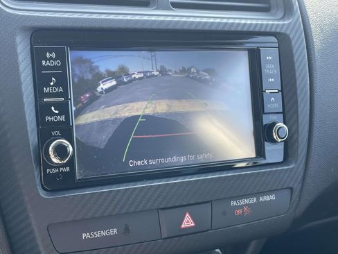 Used 2024 Mitsubishi Outlander Sport S image 16