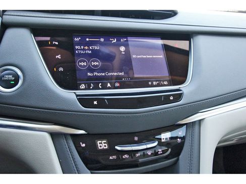 Certified 2022 Cadillac XT5 Premium Luxury w/ Technology Package image 10