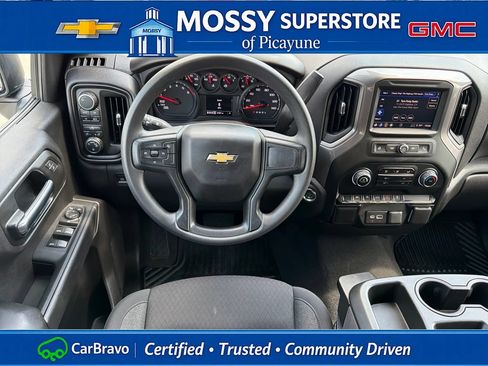 Certified 2025 Chevrolet Silverado 1500 Custom w/ Turbomax Blackout Package AWD/4WD image 16