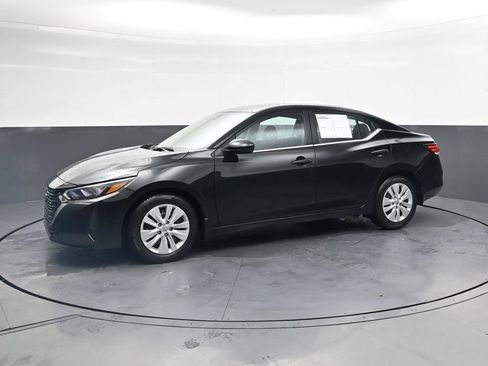Used 2024 Nissan Sentra S FWD image 12