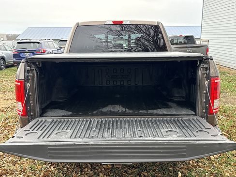 Used 2015 Ford F150 XLT w/ Equipment Group 302A Luxury image 30