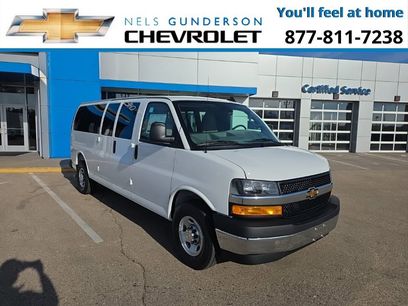 New 2025 Chevrolet Express 3500 LT w/ LT Preferred Equipment Group
