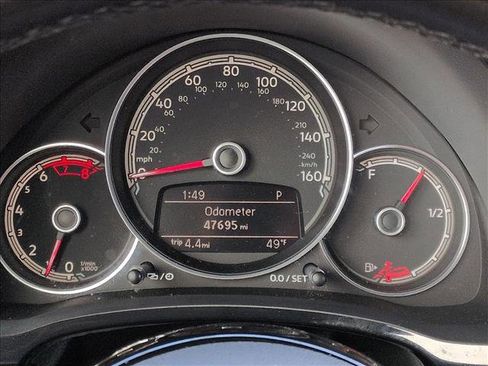 Used 2019 Volkswagen Beetle S image 11