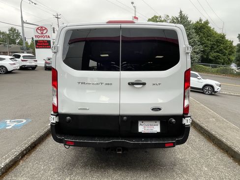 Used 2019 Ford Transit 350 XLT RWD image 6