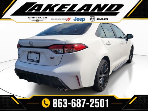 Used 2025 Toyota Corolla SE FWD image 4