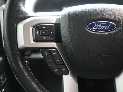 Used 2018 Ford F150 Lariat AWD/4WD image 24