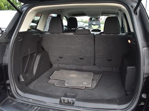 Used 2018 Ford Escape SE AWD/4WD image 16