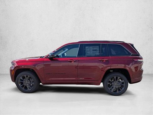 New 2026 Jeep Grand Cherokee Limited AWD/4WD image 9
