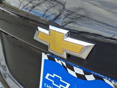 Certified 2023 Chevrolet Equinox LT image 28