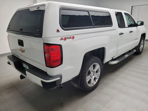 Used 2016 Chevrolet Silverado 1500 Custom w/ Custom Convenience Package AWD/4WD image 9