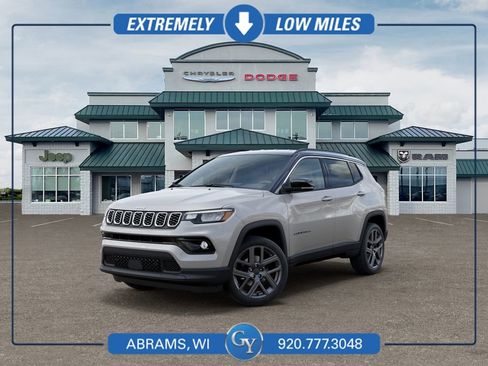 Used 2026 Jeep Compass Limited AWD/4WD image 1
