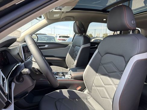 New 2026 Volkswagen Atlas Peak Edition AWD/4WD image 12
