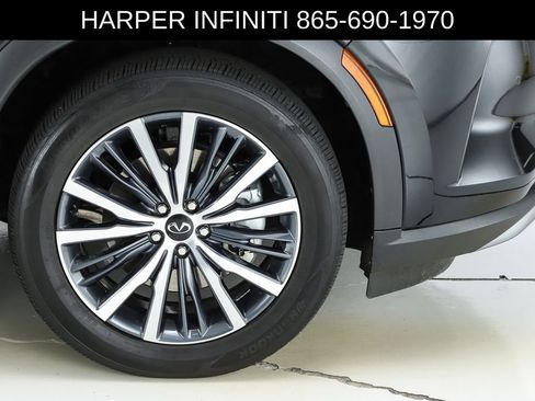 Used 2025 INFINITI QX60 Sensory w/ Vision Package AWD/4WD image 54
