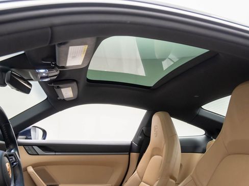 Certified 2020 Porsche 911 Carrera 4S image 19