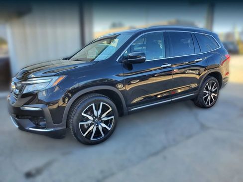 Used 2019 Honda Pilot Touring image 4