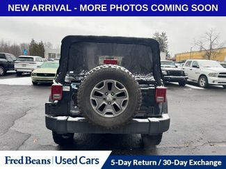 Used 2017 Jeep Wrangler Unlimited Rubicon w/ Cold Weather Group video 3