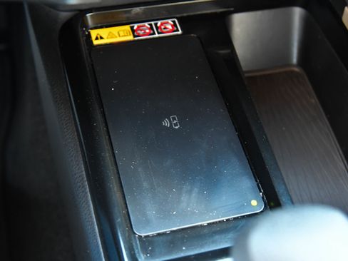 Used 2025 Toyota Camry LE FWD image 26