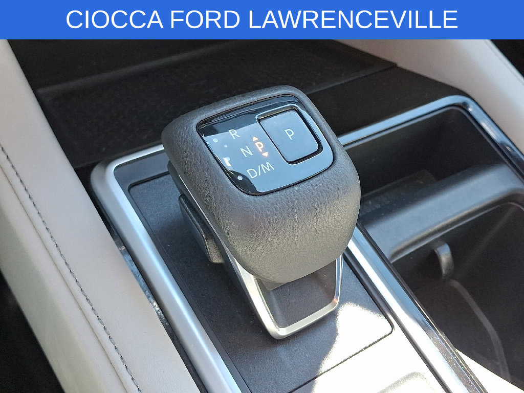 Used 2023 Nissan Pathfinder SL AWD/4WD image 19