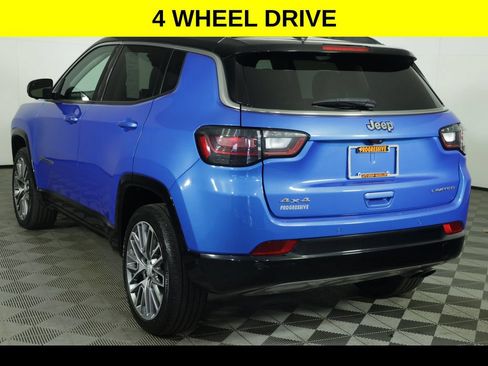 Used 2022 Jeep Compass Limited w/ Elite Group AWD/4WD image 6