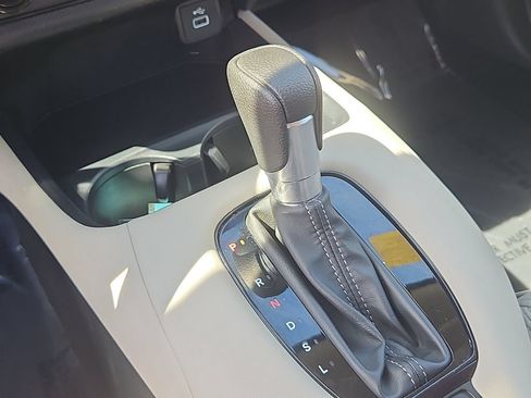 Used 2024 Honda HR-V LX image 21