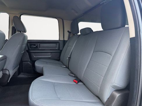 Used 2014 RAM 1500 Express image 12