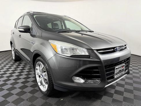 Used 2016 Ford Escape Titanium AWD/4WD image 5