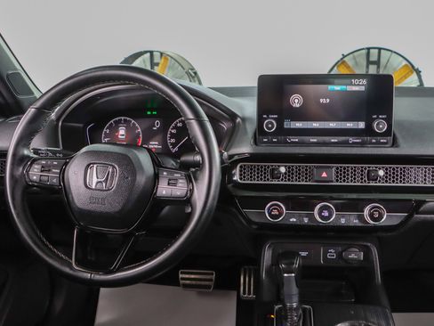 Used 2023 Honda Civic Sport image 17