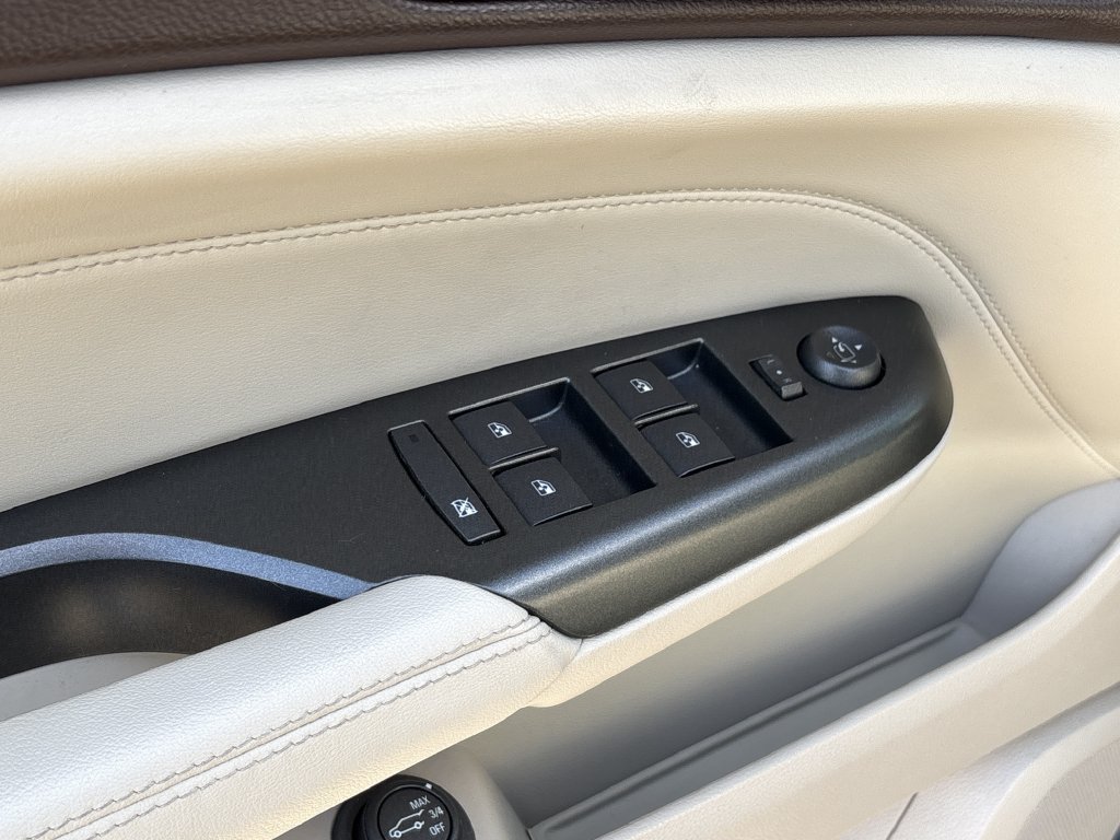 Used 2012 Cadillac SRX Performance FWD image 11