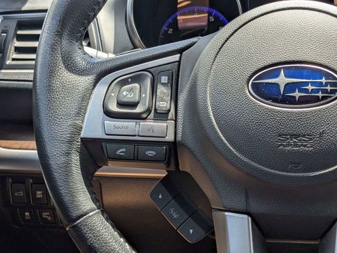 Used 2017 Subaru Outback 2.5i Limited AWD/4WD image 23