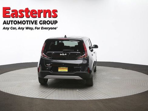 Used 2024 Kia Soul LX w/ Option Group 015 image 37