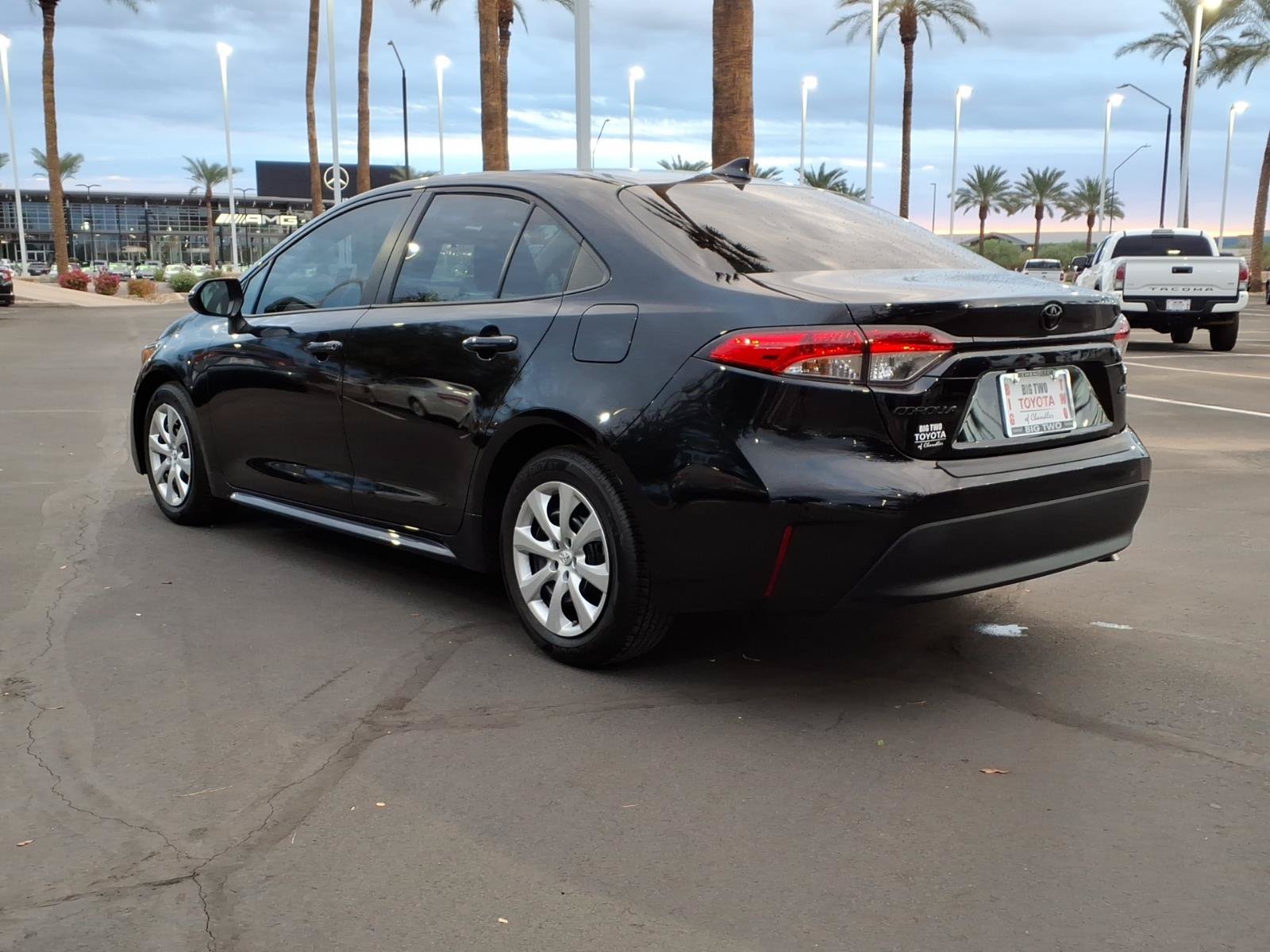 Certified 2025 Toyota Corolla LE FWD image 6