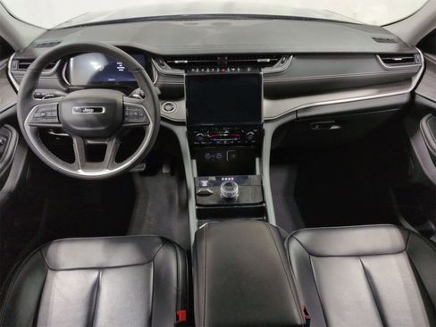 Certified 2023 Jeep Grand Cherokee L Limited image 16