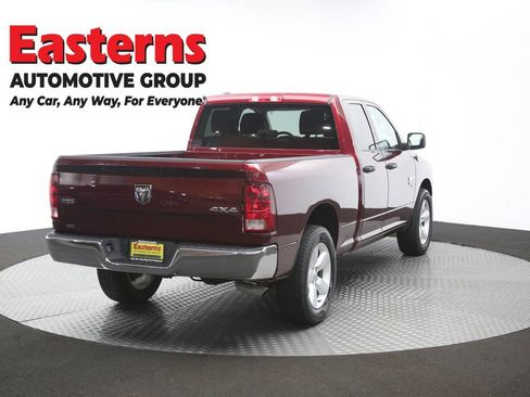Used 2024 RAM 1500 Classic SLT AWD/4WD image 35