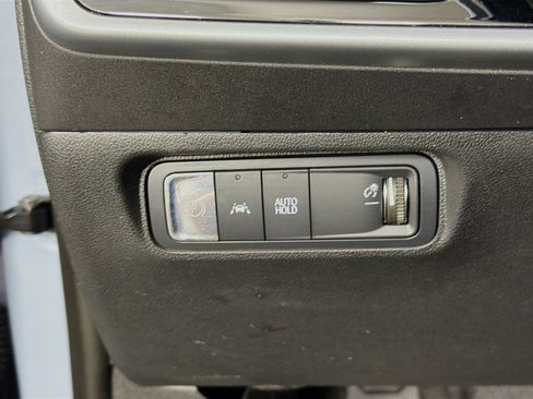 Used 2024 Honda Prologue Touring image 17