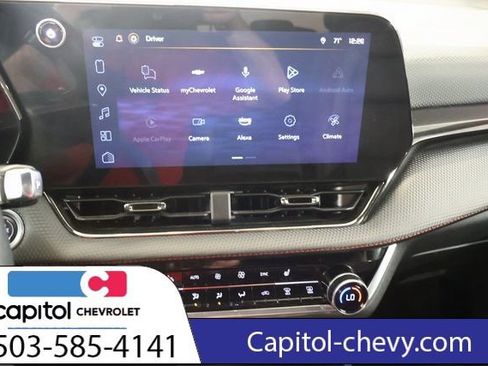 Used 2025 Chevrolet Equinox RS AWD/4WD image 17