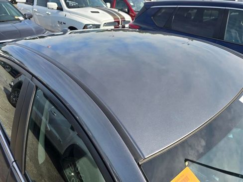 Used 2025 Nissan Sentra SV FWD image 14