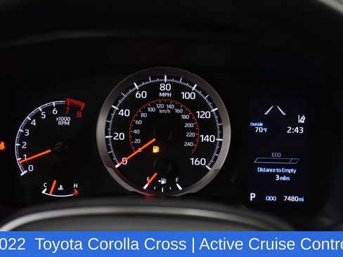 Used 2022 Toyota Corolla Cross LE w/ Black Badges Package (TMS) AWD/4WD image 13