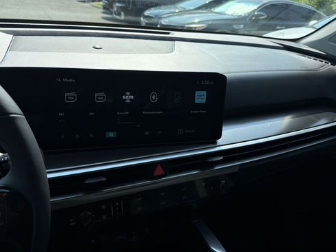 New 2026 Kia Sorento LX FWD image 20