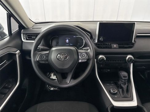 Certified 2023 Toyota RAV4 XLE image 33