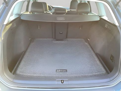 Used 2019 Volkswagen Golf Alltrack SE image 19