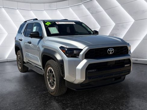 Used 2025 Toyota 4Runner TRD Off-Road Premium image 1