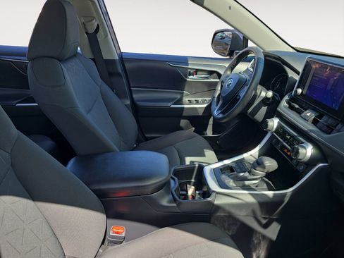 Certified 2024 Toyota RAV4 XLE w/ Weather Package AWD/4WD image 15