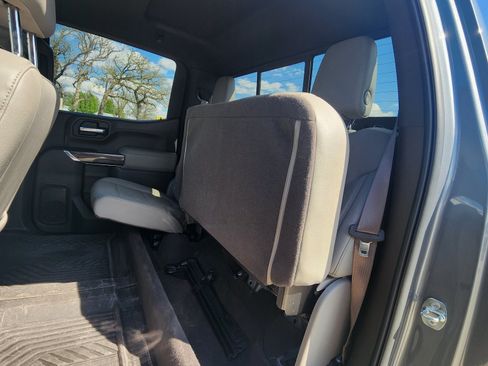 Used 2021 Chevrolet Silverado 1500 LTZ w/ Technology Package AWD/4WD image 20