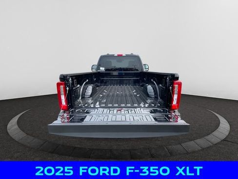 New 2025 Ford F350 XLT image 5