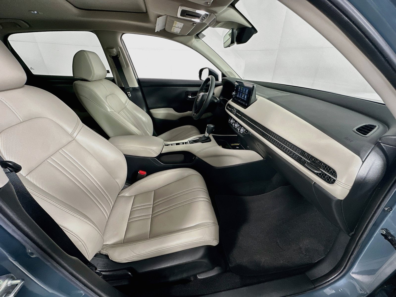 Used 2024 Honda HR-V EX-L image 26