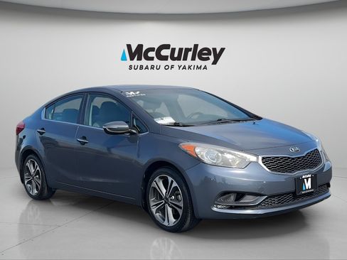 Used 2014 Kia Forte EX w/ Premium Package FWD image 8