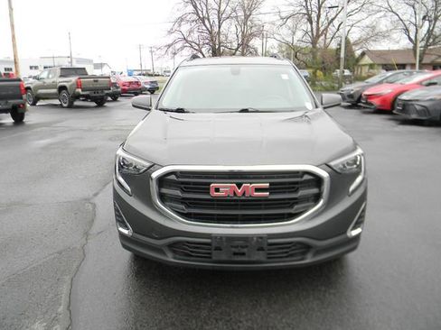 Used 2019 GMC Terrain SLE w/ Driver Convenience Package AWD/4WD image 10