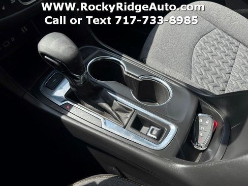 Used 2023 Chevrolet Equinox LT AWD/4WD image 23